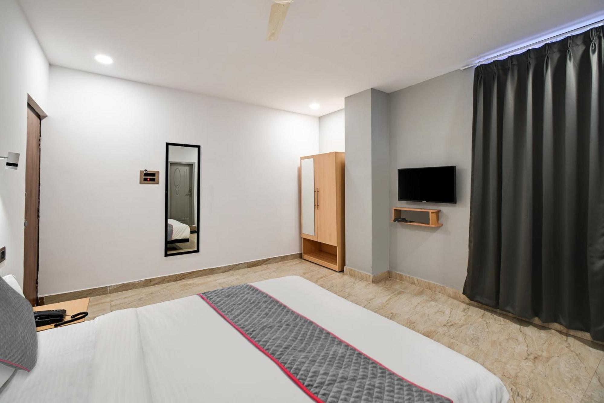 Super Townhouse De Alphabet Karmanghat Hyderabad Luaran gambar