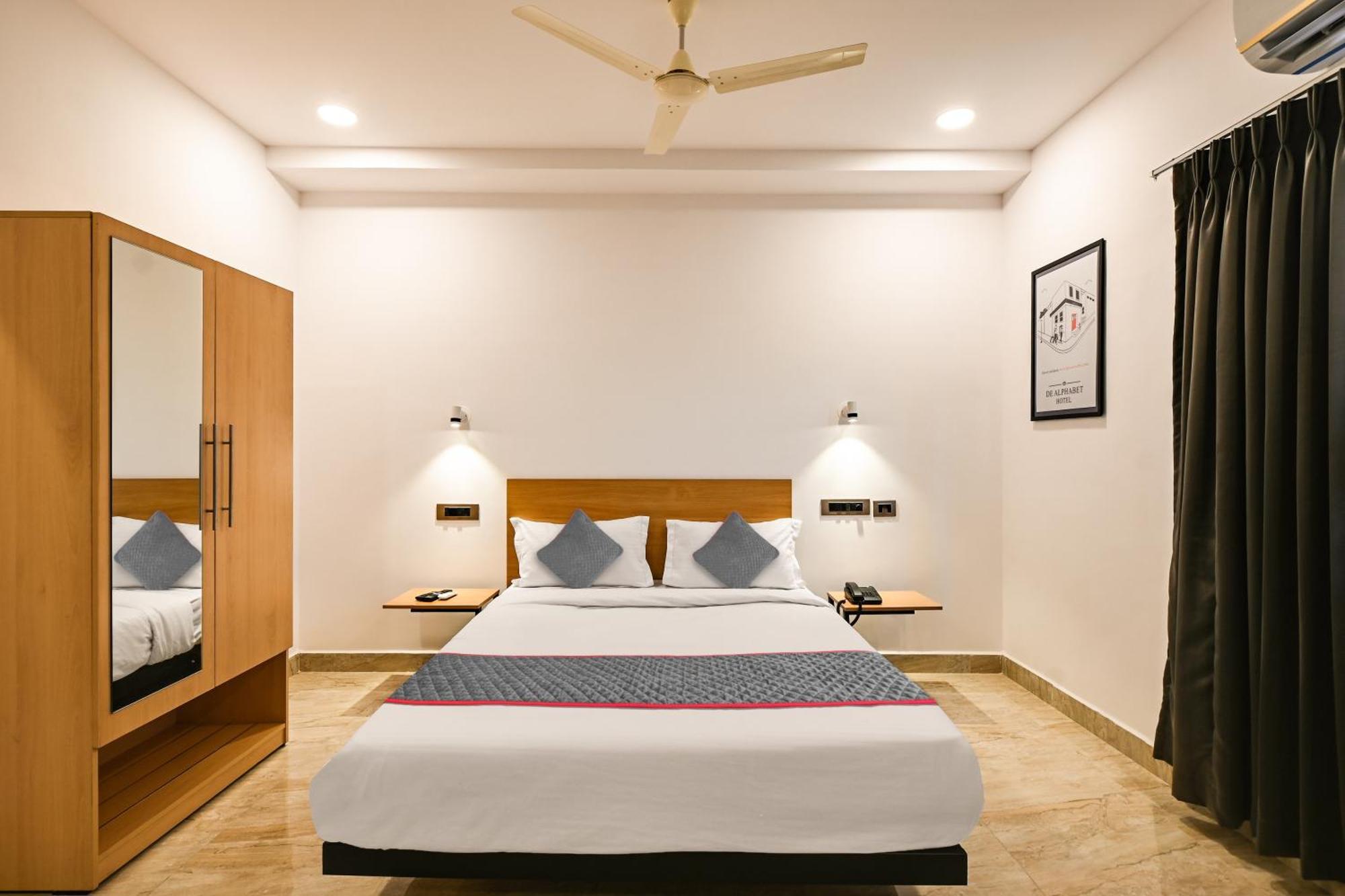 Super Townhouse De Alphabet Karmanghat Hyderabad Luaran gambar